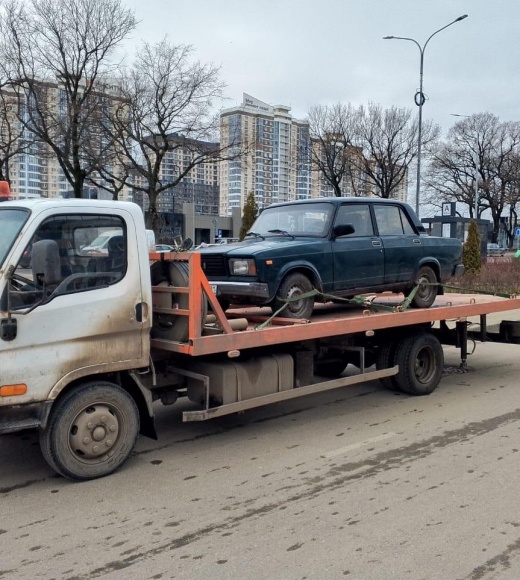 Эвакуатор седанов и универсалов в Туапсе